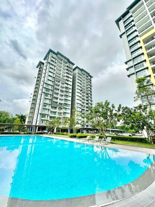 Kuching Cozy Skyvilla Apartment @ Mjc Batu Kawa Exterior photo